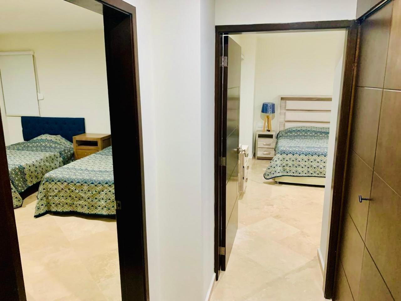 Brujas Tower Beach Resort Mazatlan Room photo