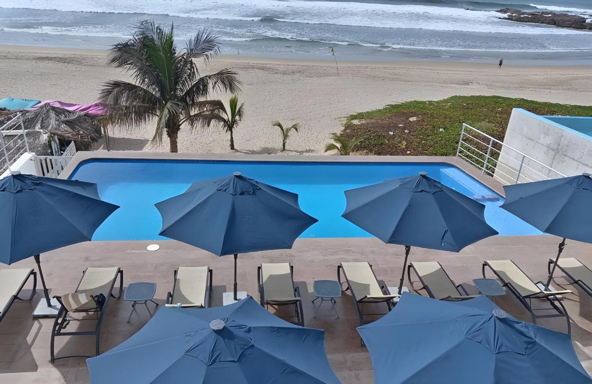 Brujas Tower Beach Resort Mazatlan Exterior photo